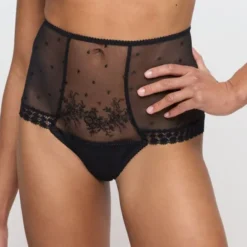 Annaelle full briefs