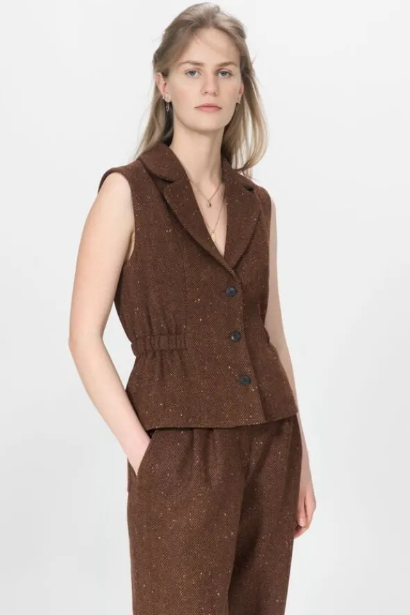 Ansel Vest