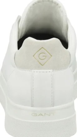 Avona Sneaker
