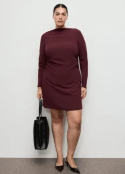 Boat-neck ruched dress