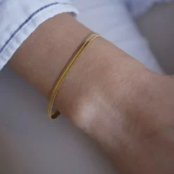 Bracelet, Caroline