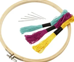 Broderiramme, diam. 20 cm.