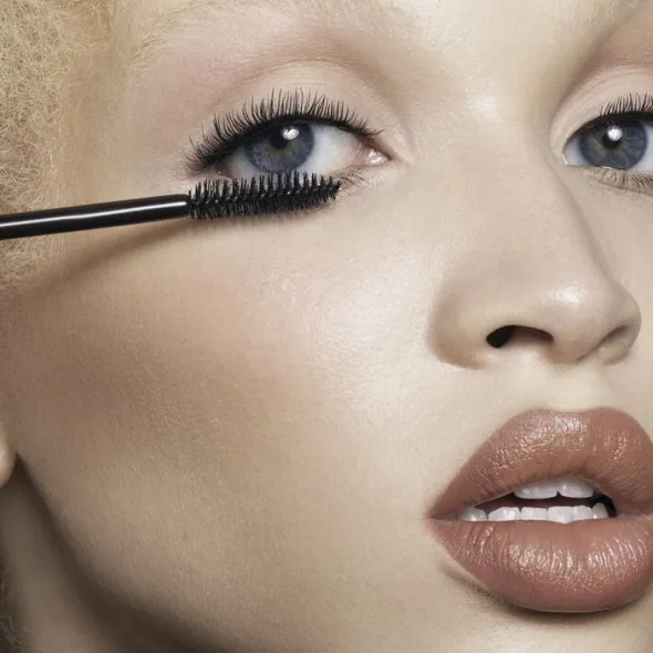 B Structural Volumizing + Lengthening Mascara - Mascara för längd och