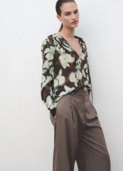 Chiffon blouse with bow neckline