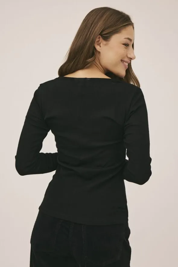 Cilla 16 V-halset bluse - 100% merino wool RWS