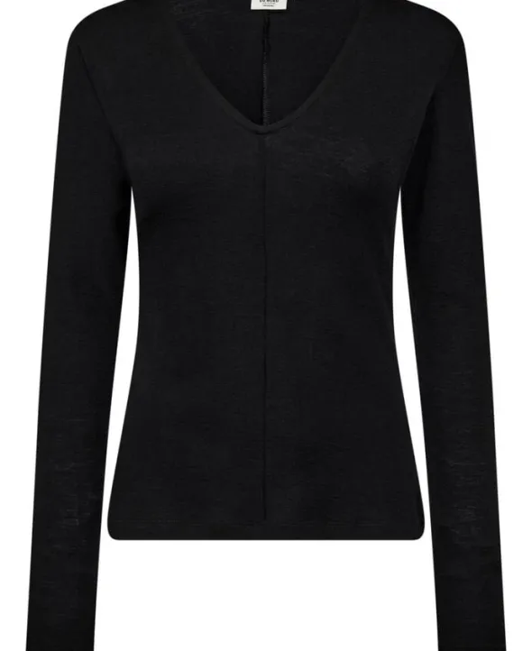 Cilla 16 V-halset bluse - 100% merino wool RWS