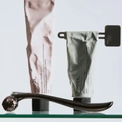 CONTOURING FACIAL ROLLER