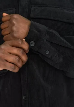 Corduroy overshirt with chestpockets