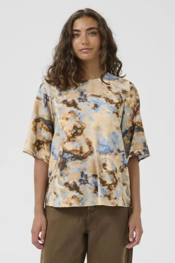 CUhizzy Greece SS Blouse