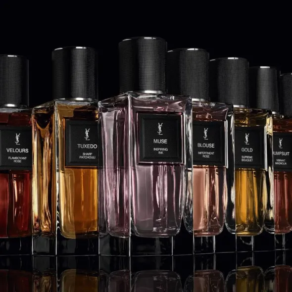 CUIR - Le Vestiaire des Parfums