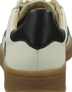 Cuzima Sneaker