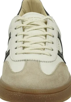 Cuzima Sneaker