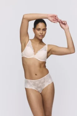 Cyrile padded plunge bra