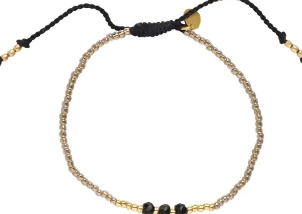 Decent Black Onyx Bracelet GC