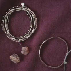 Decent Garnet Bracelet SC