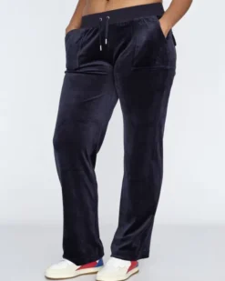 Del Ray Classic Velour Pant Pocket Design
