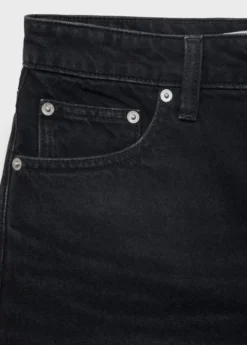 Denim shorts with frayed hem