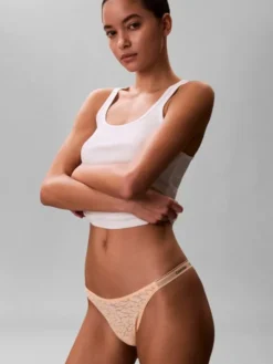 DIPPED STRING THONG