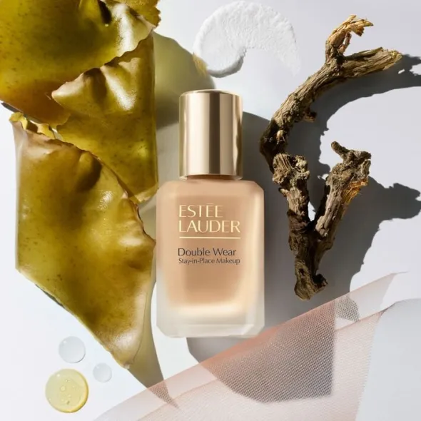 Double Wear Stay-In-Place Makeup SPF10