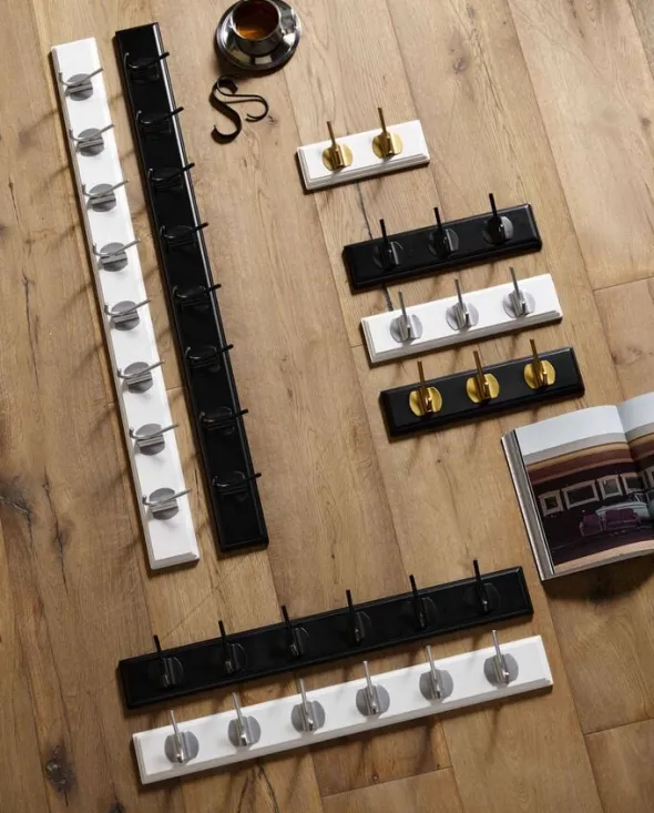 EDGY coat rack, 6 hooks - white w. chrome finish
