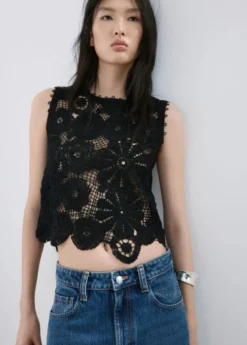 Embroidered top with openwork detai