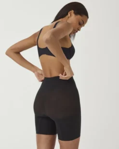 EVERYDAY SHAPING EVERYDAY SHAPING SHORT