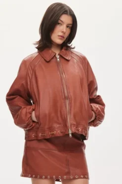 Eye leather bomber