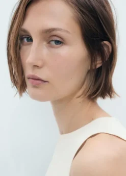 Fine-knit top