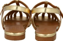 Flad sandal med smuk organisk frontdetalje