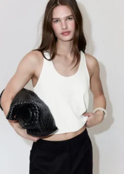 Flowy crop top