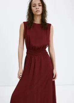 Flowy dress with gathered waist