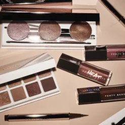 Flyliner - Longwear Liquid Eyeliner