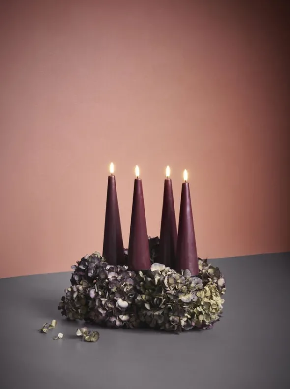 Giftbox w. spike, remote, LED cone candle, Wine red, Smooth,