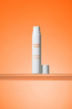 HYDRA GLOW Vitamin C Radiance Boost