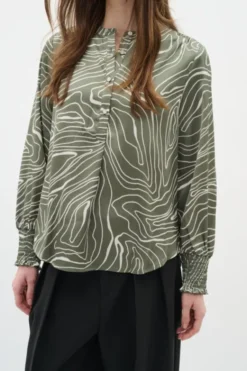 IzabellaIW Shirt