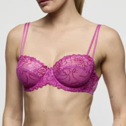 Jane balcony bra horizontal seam