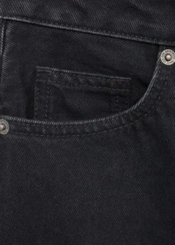 JEANS. -- MOM2000