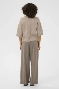 KArosie Cardigan