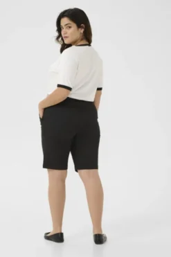 KCleana City Shorts