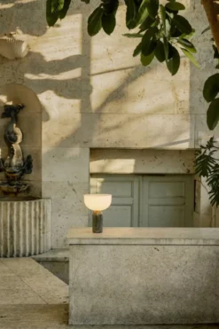 Kizu Portable Lamp