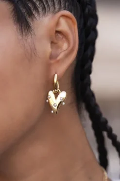 Large hoop earrings with heart & pearls