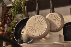Ledro Stekpanna 32 Beige Rund Aluminum