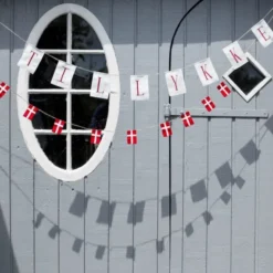 Lille flagranke med Dannebrogsflag