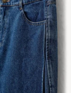Miles Barrel Jeans