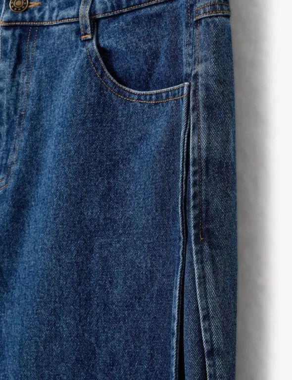 Miles Barrel Jeans
