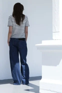 Miles Barrel Jeans