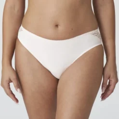 Montara rio briefs
