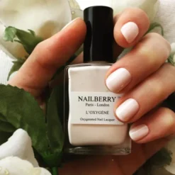 NAILBERRY Almond 15 ml