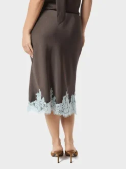 Naira Lace Skirt