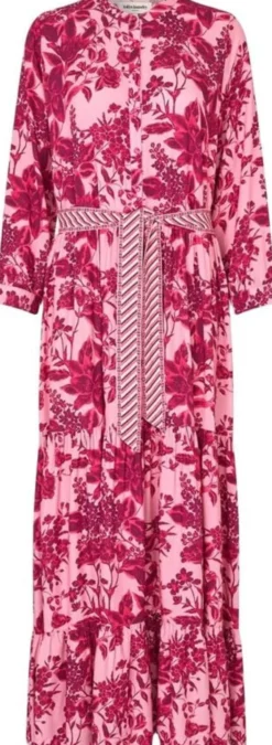 NeeLL Maxi Dress 3/4